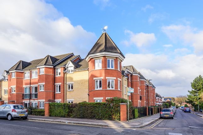 Thumbnail Property for sale in Leicester Road, New Barnet, Barnet