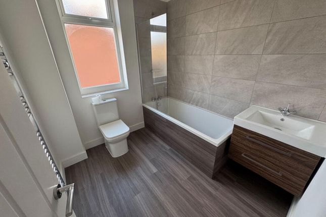 4 Hornbeam Road, Manchester photo 3