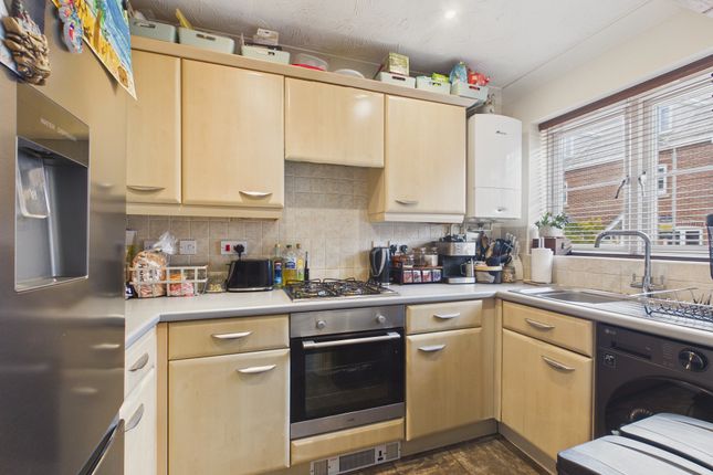 8 , Linseed Walk, Downham Market photo 2