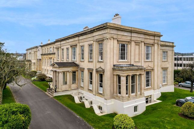 2-bed flat on Montpellier House,1, Suffolk Square, Cheltenham, £350,000