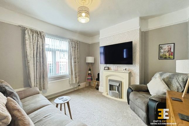 3, Brynteg Avenue, Colwyn Bay photo 2