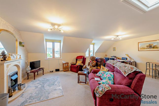 33 Stover Court, East Street, Newton Abbot photo 2