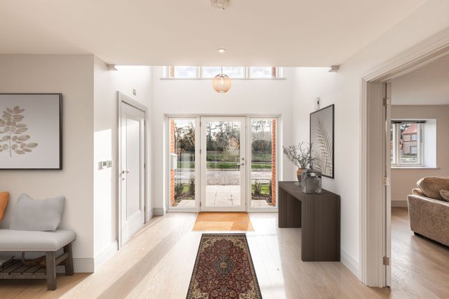 1 Manor Road, King's Lynn photo 4