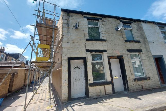 2 Travis Street, Travis Street, Burnley, BB10 1DQ, Burnley photo 2