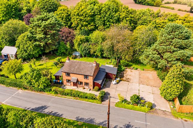 Holly Cottage,, Guilden Sutton Lane, Chester photo 2