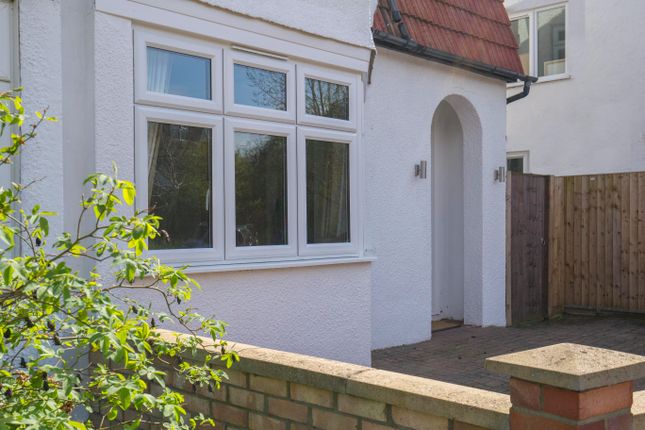 Semi-detached house for sale in Minniedale, Surbiton