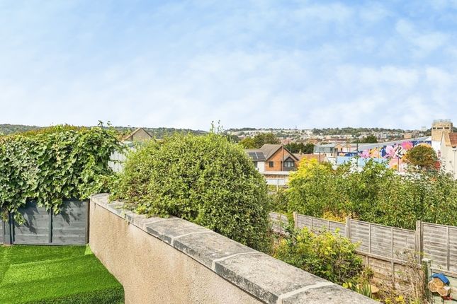 2, Trafalgar Terrace, Bristol photo 2