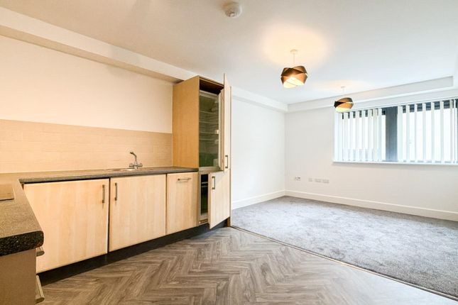 Flat 11, Centro, Charles Street, Bristol photo 4