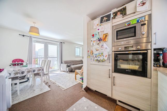 Flat 5, 10, Marquess Drive, Milton Keynes photo 4