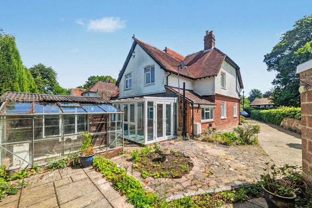 3 Whitmore Hill Cottages,, Whitmore Vale Road, Hindhead photo 2