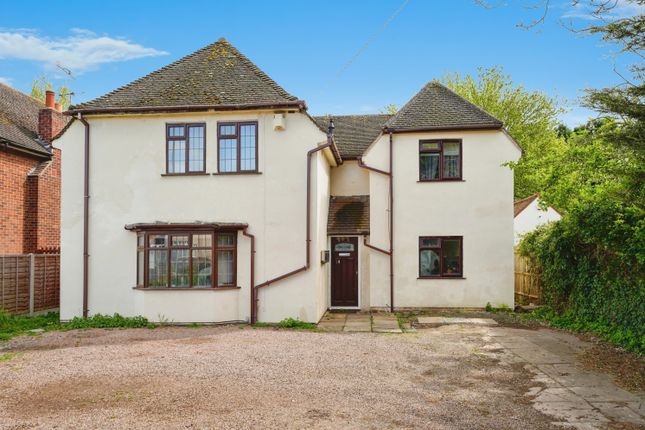 Thumbnail Detached house for sale in Cheltenham Road, Evesham, Worcestershire