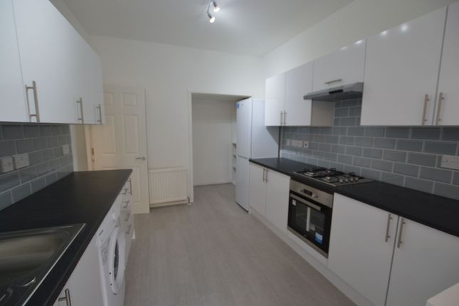 21 Chatham Road, London photo 3