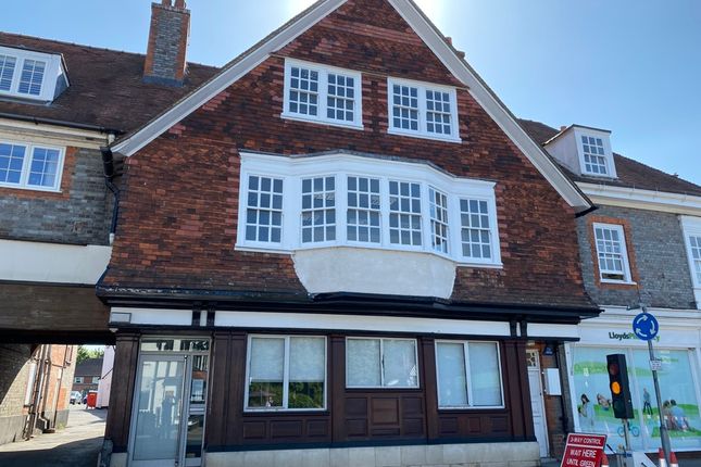 Office to let in 2 The Square, Pangbourne, Berkshire