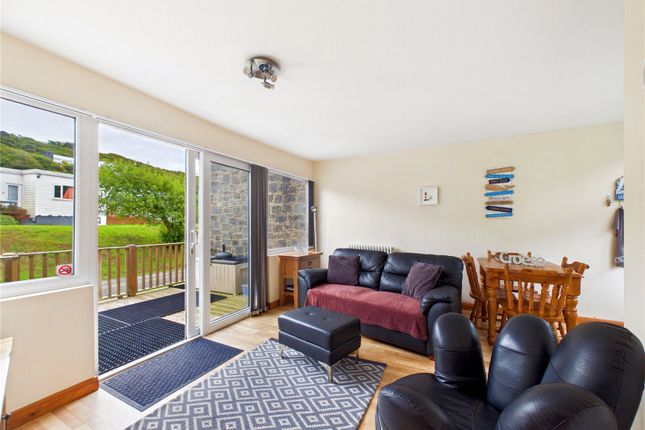 33, Folkstone Hill Chalets, Haverfordwest photo 4