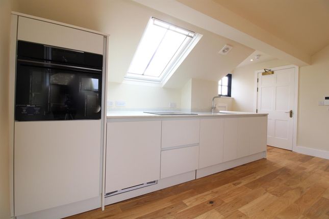 Flat 8, 88 Portland Street, Cheltenham photo 3