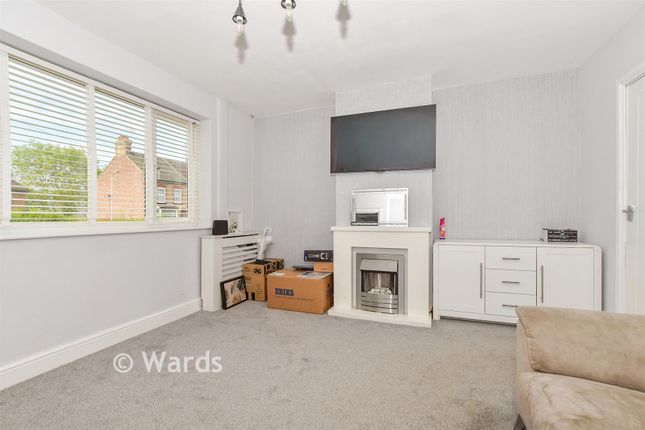 16, Aylesford Place, Ashford photo 4