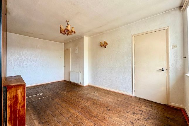 2 Oxford Road, Bolton photo 3