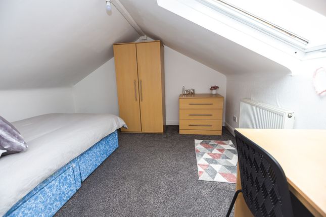21 Saxony Road, Liverpool photo 4