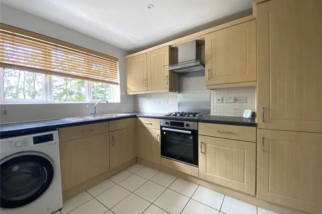 14, Alconbury Close, Borehamwood photo 4