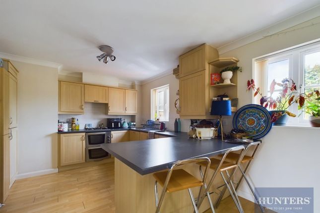 19C, Wade Court, Cheltenham photo 4