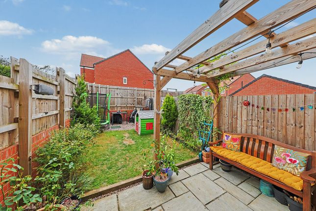 32, Opal Street, Chesterfield photo 4