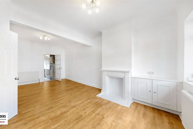 61, Cheddington Road, London photo 2