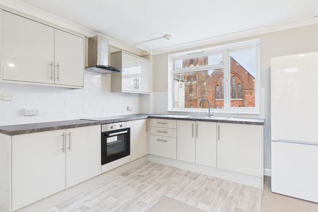 Cam04938G0-Pr0347-Still004