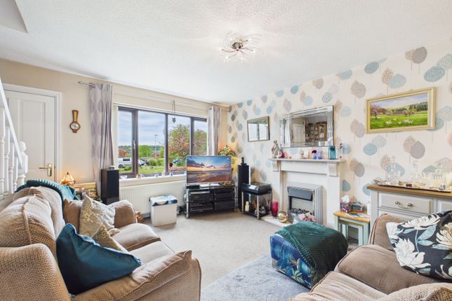 4, Knightscliffe Crescent, Wigan photo 3