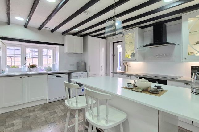 41 High Street, Stoke Goldington photo 2