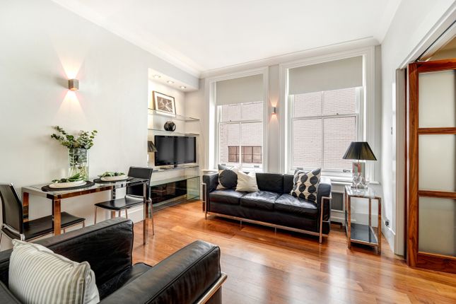 Flat for sale in Bank Chambers, 25 Jermyn Street