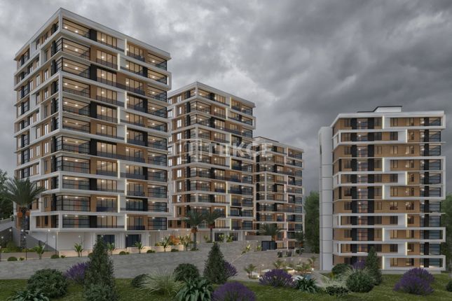 Apartment for sale in Fatih Mahallesi, Akçaabat, Trabzon, Türkiye