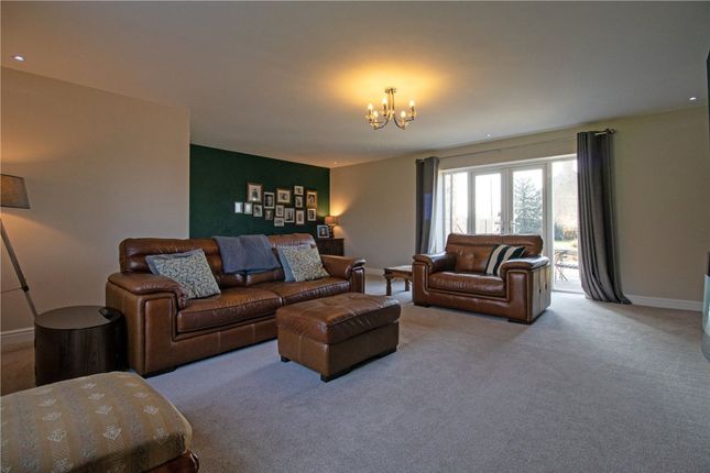 18 Front Street, Gainsborough photo 5