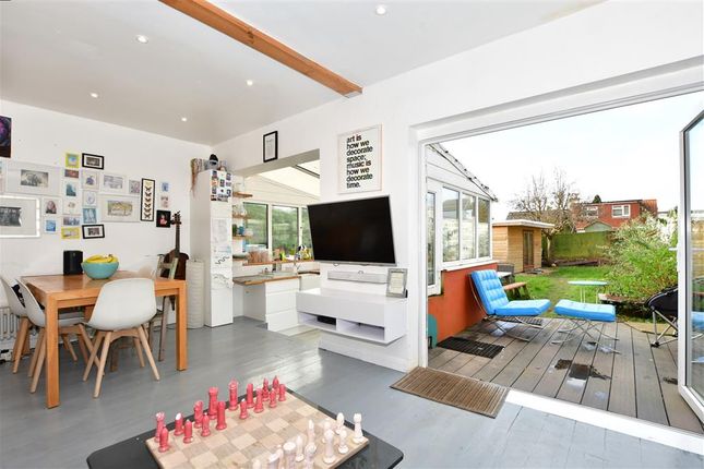 Thumbnail Property for sale in Eskbank Avenue, Brighton, East Sussex