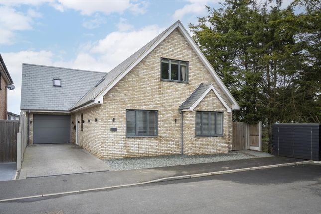 12, Melinda Lane, Calcton-On-Sea photo 4
