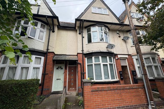 3-bed flat on 11, Sweetbriar Road, Leicester, £275,000