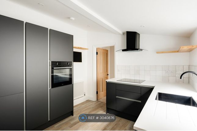Flat, Etloe Road, Bristol photo 2