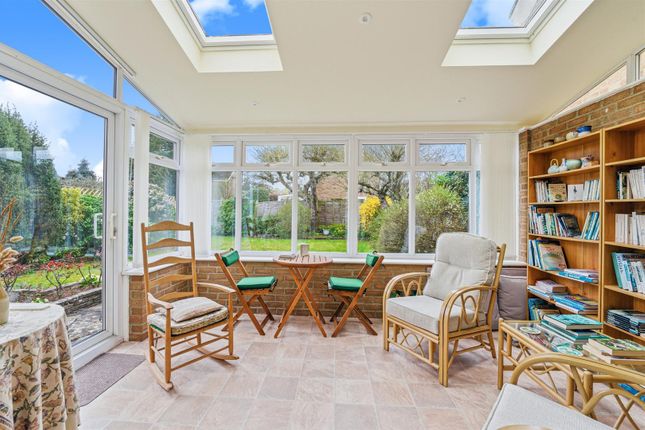 17, Crecy Walk, Woodstock photo 4