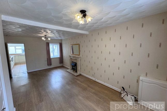 15, Spencer Place, Pontypridd photo 4