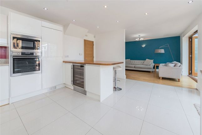 107, Mount Pleasant Lane, St. Albans photo 4