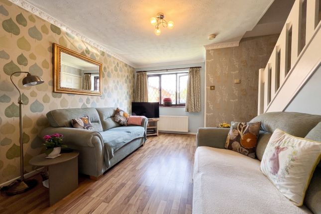 56 Dexter Close, Luton, Bedfordshire photo 4