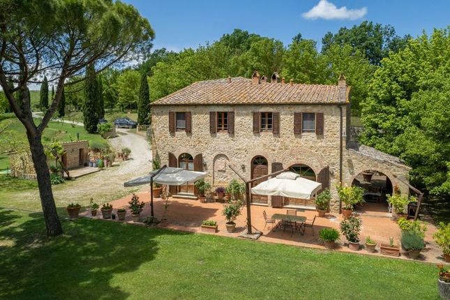 Thumbnail Villa for sale in Toscana, Siena, Pienza