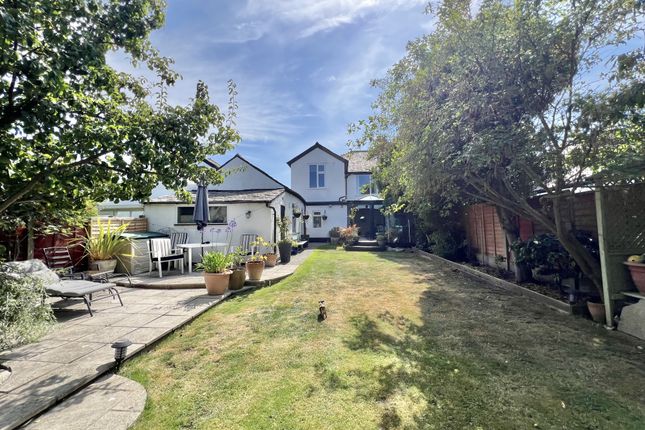 11, Wolverton Avenue, Bispham photo 2