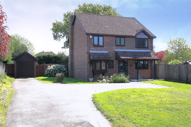 Thumbnail Detached house for sale in Gifford Close, Fareham, Hampshire