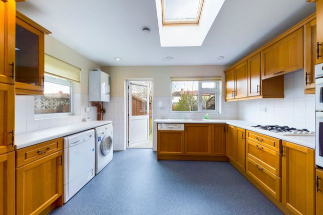 Thumbnail Property to rent in Bessingby Road, Ruislip