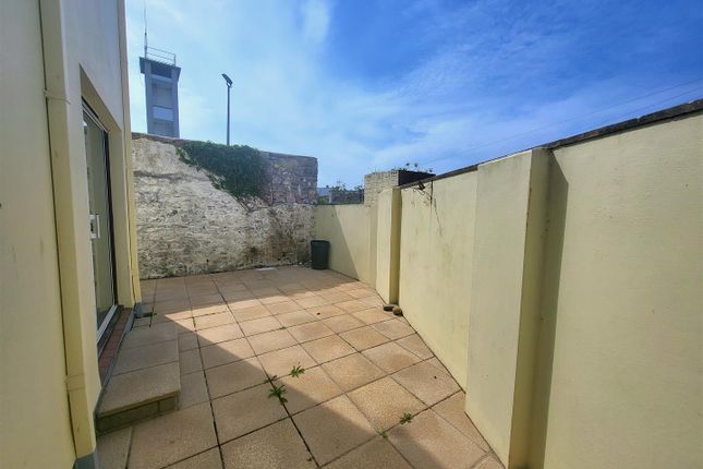 Property for sale in South Parade, Tenby, Pembrokeshire.