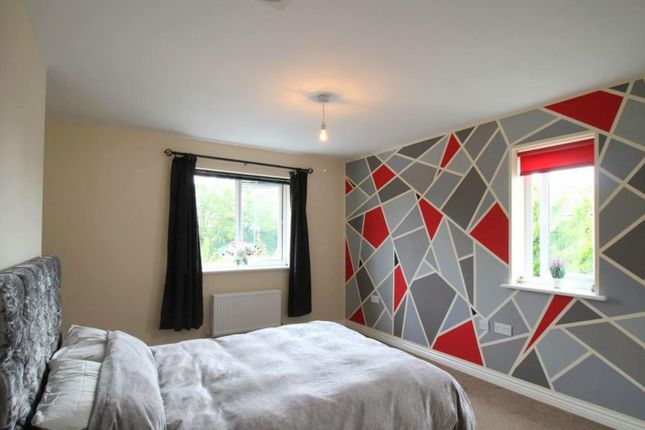 7, Paton Way, Darlington photo 4