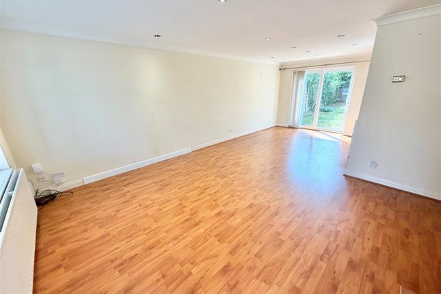 3, Mainwaring Drive, Wilmslow photo 2