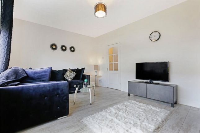 77, Blackstone Crescent, Glasgow photo 4