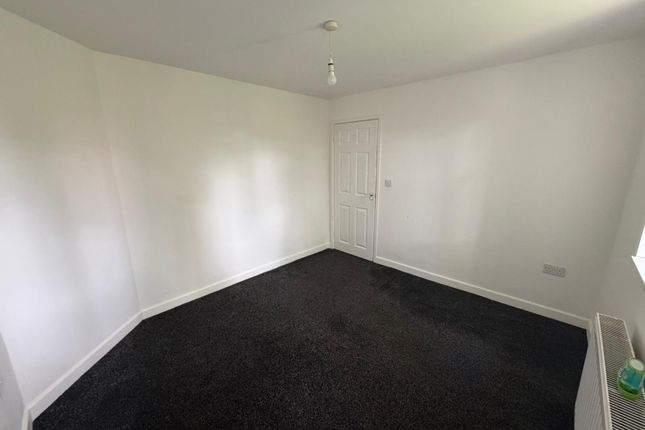38, Morrison Avenue Maltby, Rotherham photo 5