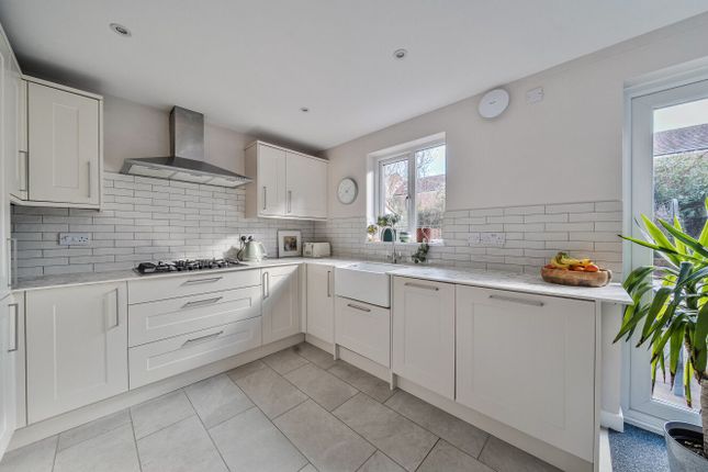 37 Sentrys Orchard, Exminster photo 3